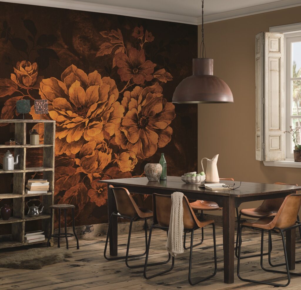 Blumentapete im Digitaldruck in herbstlichen Farbtönen